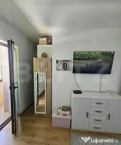 Apartament modern cu 2 camere, situat în partea de jos a or 