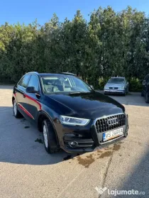 Vând Audi Q3 an 2014