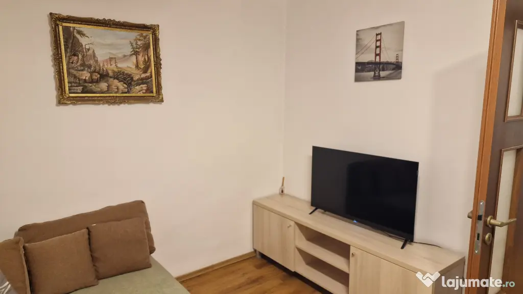 PARTICULAR, inchiriez apartament 2 camere in zona Chisinau / Mega Mall