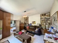 Apartament 3 camere, boxa, pod, zona centrala - Horea 