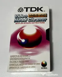 Caseta video VHS  de curățare a capului aparatului video . 