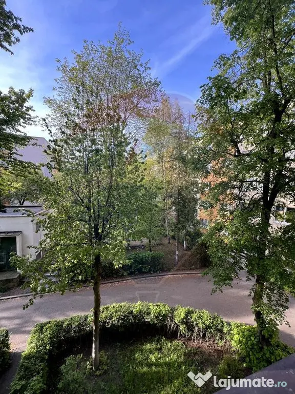 Apartament spațios, de închiriat în zona Mănăștur