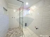 Casă / Vilă cu 6 camere de vânzare 