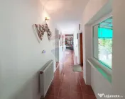 Casă / Vilă cu 6 camere de vânzare 