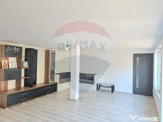 Casă / Vilă cu 6 camere de vânzare