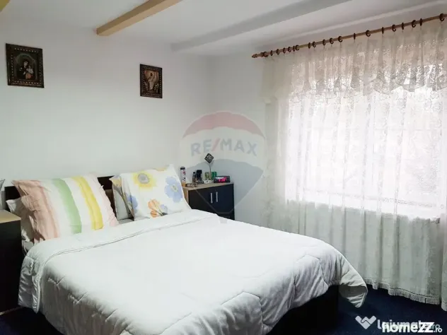 Casă / Vilă cu 6 camere de vânzare