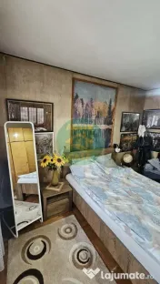 Apartament 3 camere, etaj 1, zona centrala 