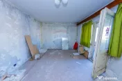 Spațiu comercial cu apartament la pachet, de vanzare Bul... 