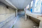 Spațiu comercial cu apartament la pachet, de vanzare Bul... 