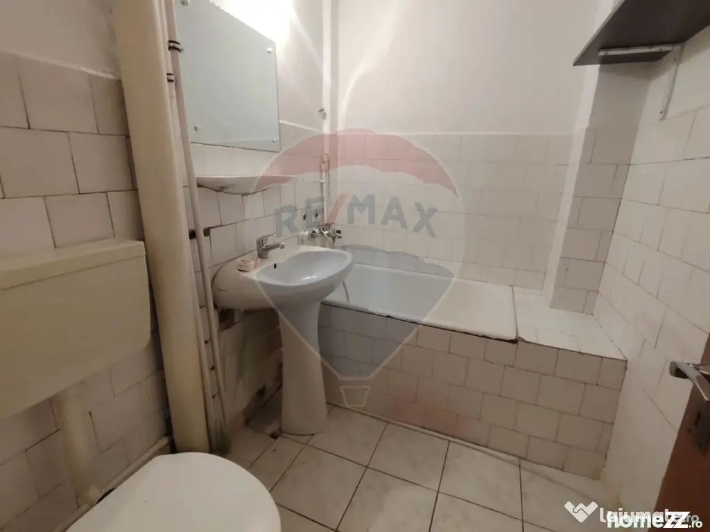 Apartament cu 3 etaj2