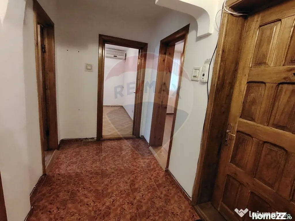 Apartament cu 3 etaj2