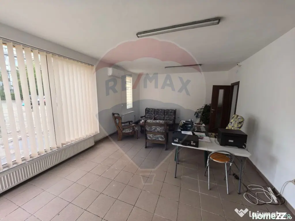 Spațiu comercial de 53mp de închiriat în zona Decebal
