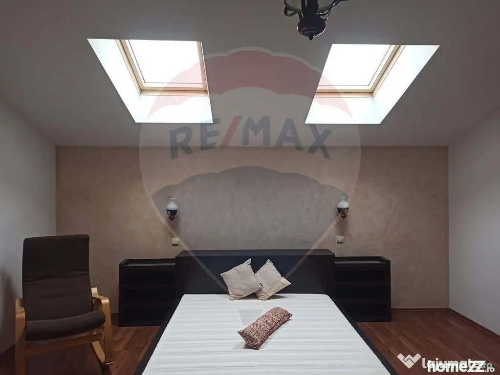 De vanzare casă 5 camere