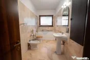 De vanzare casă 5 camere 