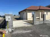 Casa individuala cu 4 camere in Sag 