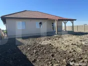 Casa individuala cu 4 camere in Sag 