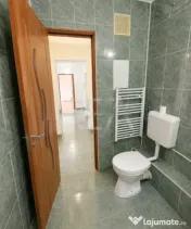 2 camere Barbu Văcărescu decomandat, et. 4, an 1992, 60 mp 