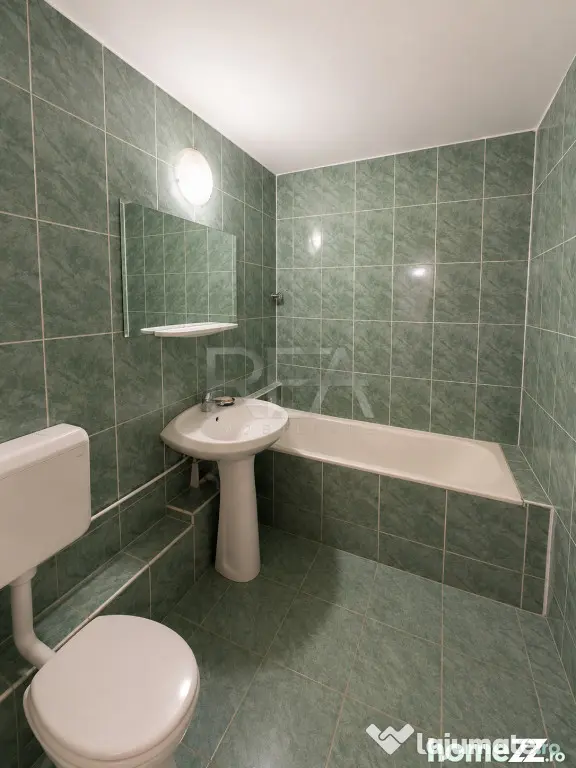 2 camere Barbu Văcărescu decomandat, et. 4, an 1992, 60 mp - Bucuresti (Bucuresti-Ilfov)