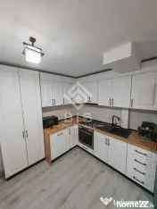 Apartament 3 Camere C.R. Vivu/Parcare/Anaf 
