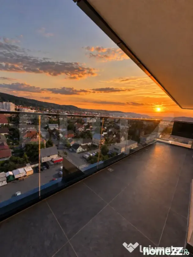 Penthouse cu terasă generoasă și finisaje premium - Bistrita (Bistrita-Nasaud)