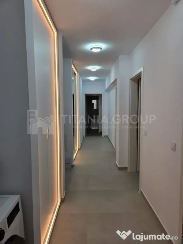 PRIMA INCHIRIERE Apartament 3 camere, decomandat, parcare...