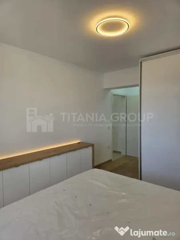 PRIMA INCHIRIERE Apartament 3 camere, decomandat, parcare...