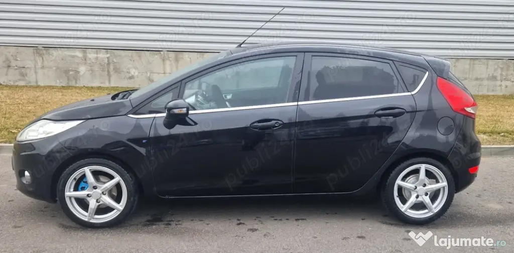 FORD FIESTA 2012