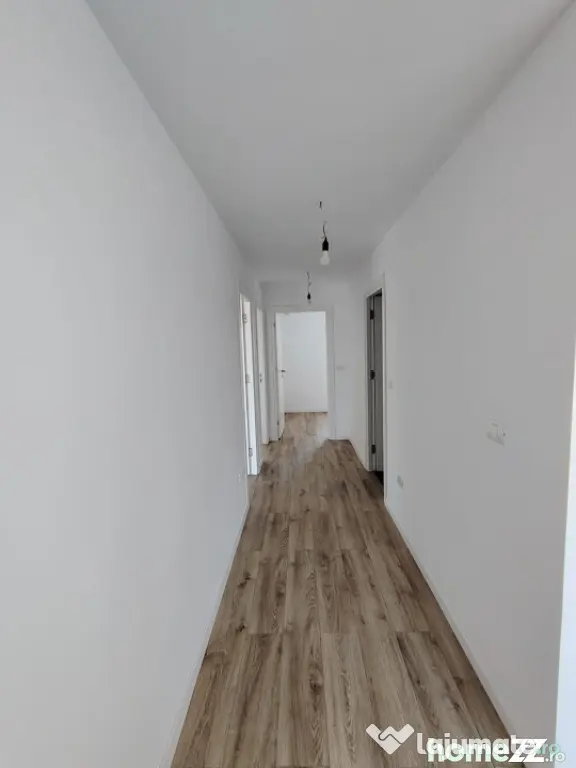 Casă la cheie cu toate utilitatile, Ișalnița