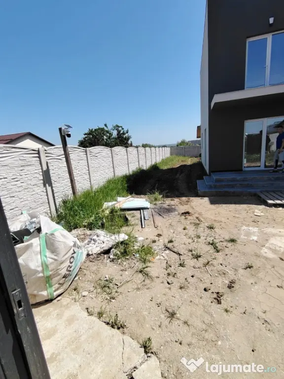 Casă modernă la cheie, 150 mp utili, teren 500 mp, zona I?