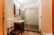 78.900 EURO! Apartament 2 camere, etaj 2, bloc cu lift, L...