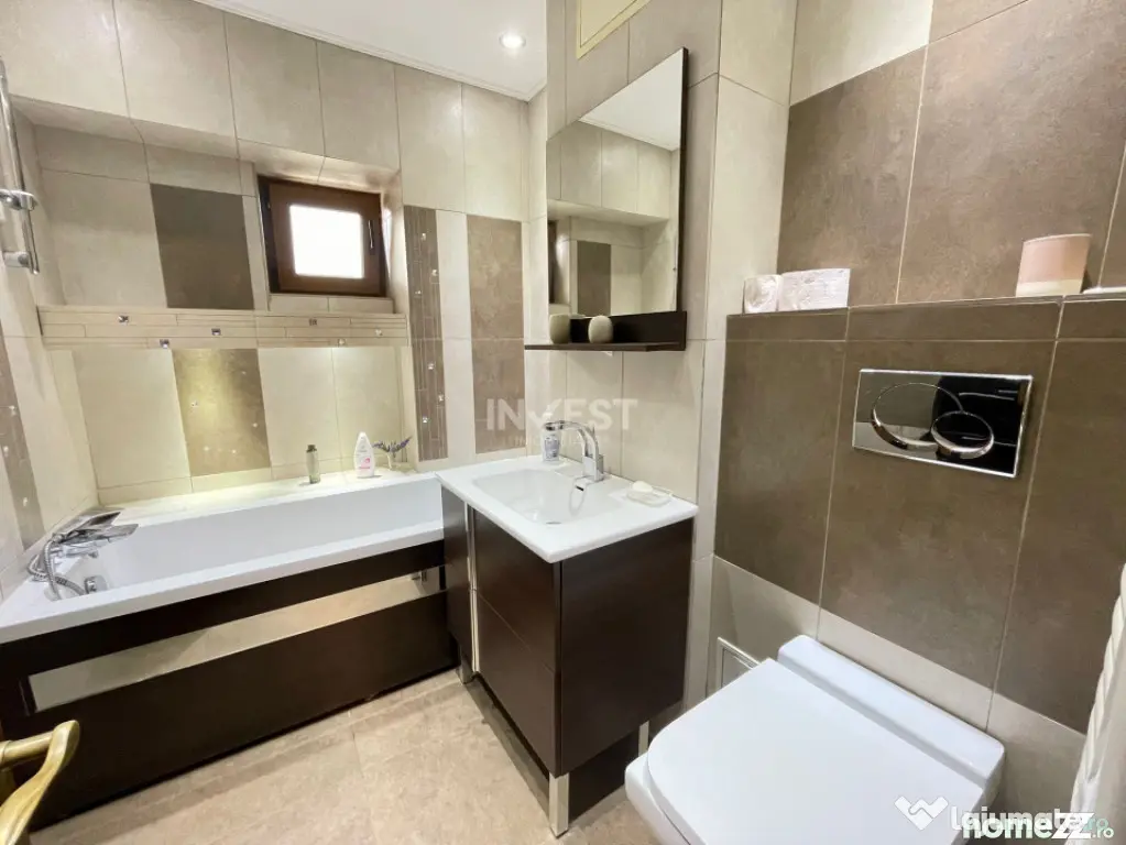 Apartament 3 camere decomandat-80 mp-Podu Ros-bloc 1994