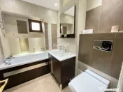 Apartament 3 camere decomandat-80 mp-Podu Ros-bloc 1994 