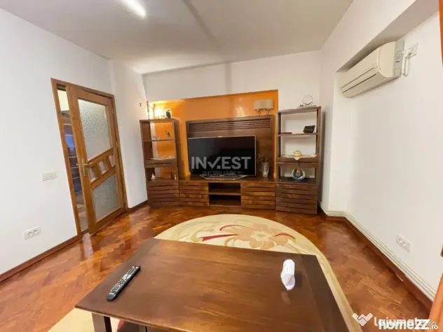 Apartament 3 camere decomandat-80 mp-Podu Ros-bloc 1994