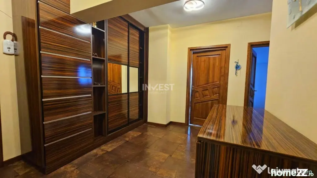Apartament 3 camere decomandat-80 mp-Podu Ros-bloc 1994