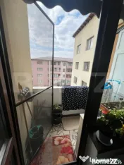 Apartament 3 camere, 60 mp, parcare inclusa, zona Terra 