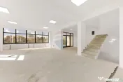 Inchiriat Spațiu comercial/locuit/birouri de 410mp în z... 