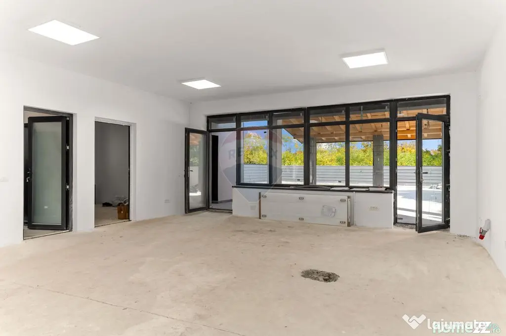 Inchiriat Spațiu comercial/locuit/birouri de 410mp în z...