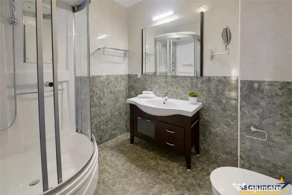 Apartament doua camere, decomandat, 64mp,parcare securizata,