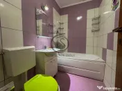 Apartament cu 3 camere de vanzare | Risc Seismic | Cina |... 