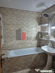 Vanzare apartament 4 camere Lujerului 