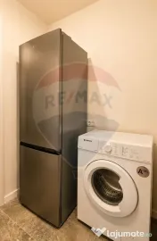 Apartament cu 2 camere de închiriat 9 minute de metrou L... 