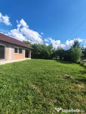 Casă 100 mp, 9 ari teren, drum privat, zonă Bușag 