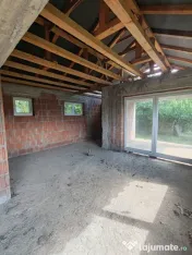 Casă 100 mp, 9 ari teren, drum privat, zonă Bușag 