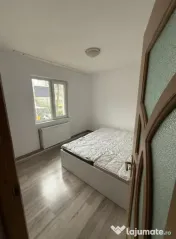Apartament 2 camere, semidecomandat - zona Sacele 
