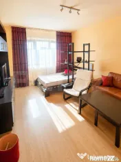 Apartament 2 camere, decomandate, AC, balcon, zona Lidl Măr 
