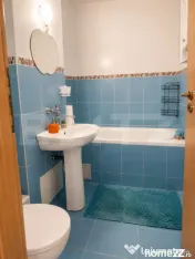 Apartament 2 camere, decomandate, AC, balcon, zona Lidl Măr 