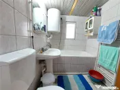 Casa P 1, 5 camere, 150 mp, teren 3815 mp, Zoresti, com. Ver 