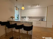 ISHO - Apartament cu 4 camere de lux, 2 bai, 2 balcoane, ... 