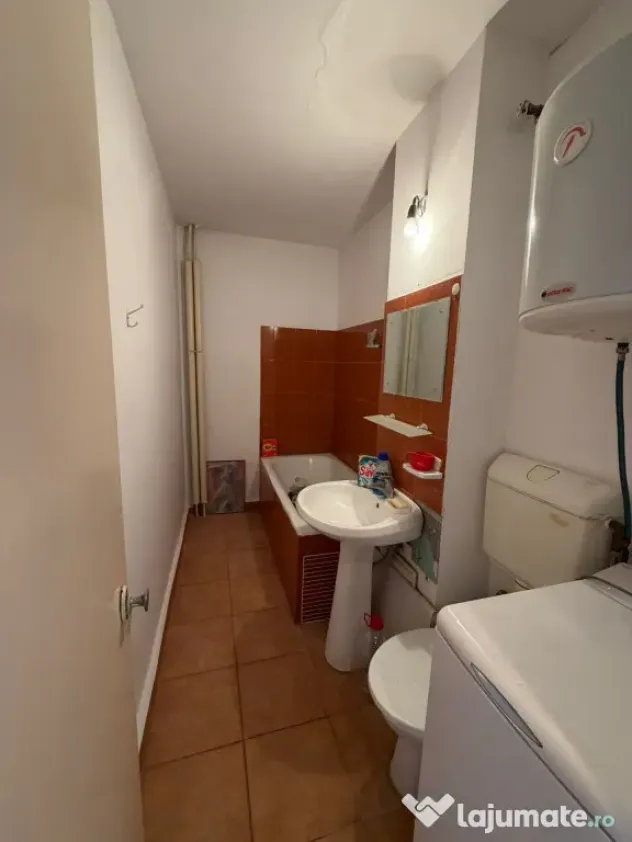Garsoniera confort 1, Zona Dorobantilor, etaj 7/8 cu lift NO
