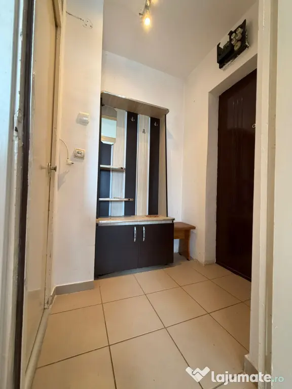 Garsoniera confort 1, Zona Dorobantilor, etaj 7/8 cu lift NO